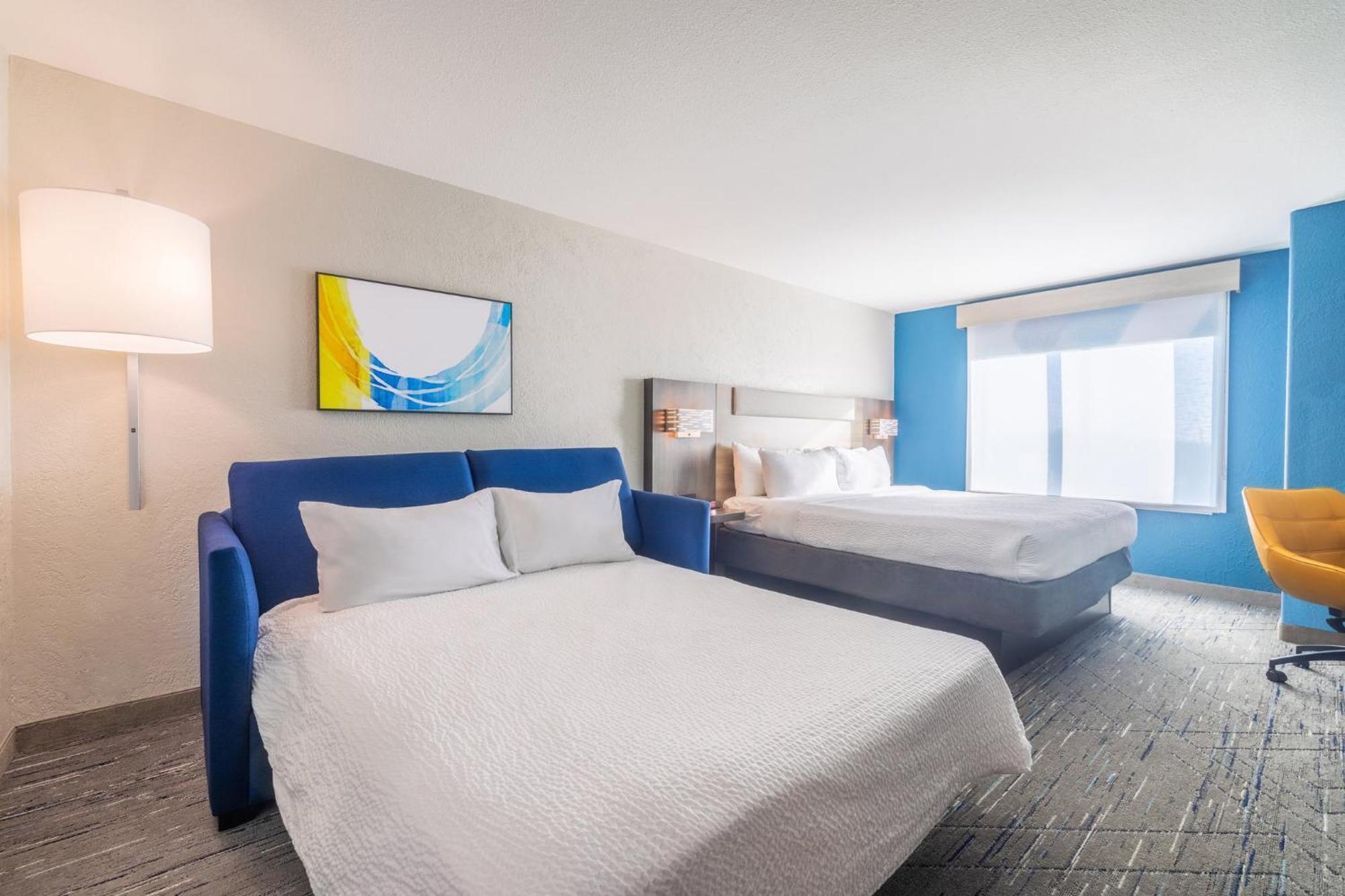 Holiday Inn Express & Suites Kansas City Airport By Ihg Exterior foto